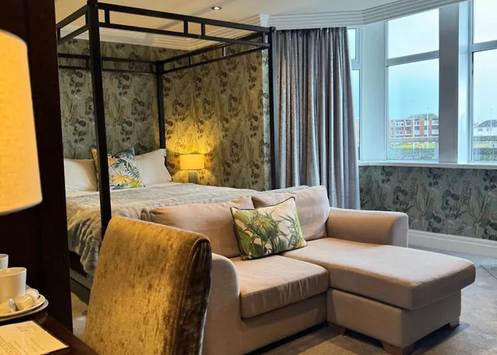 Number One South BeachAirport Hotel